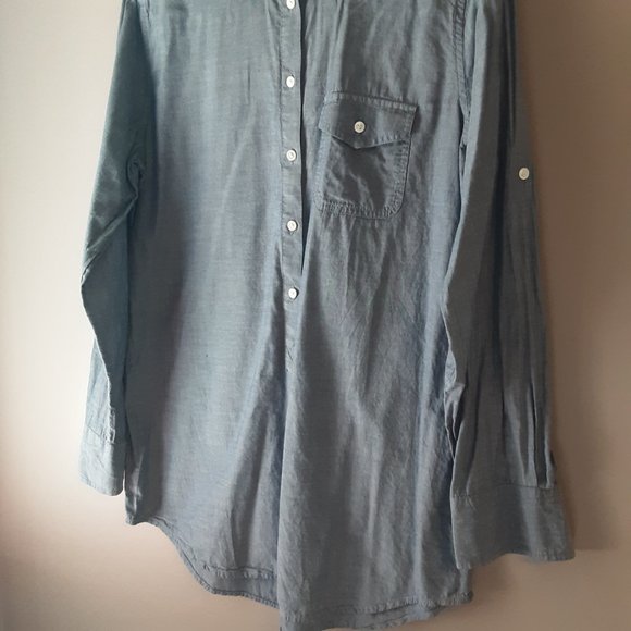 J. Crew Women's Blue Chambray Long Button Down Collared Shirt Size Small - Picture 5 of 14